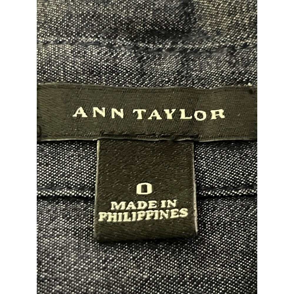 Ann Taylor Denim-Look Blouse Women's 0 Convertible Arms Used - Picture 6 of 11